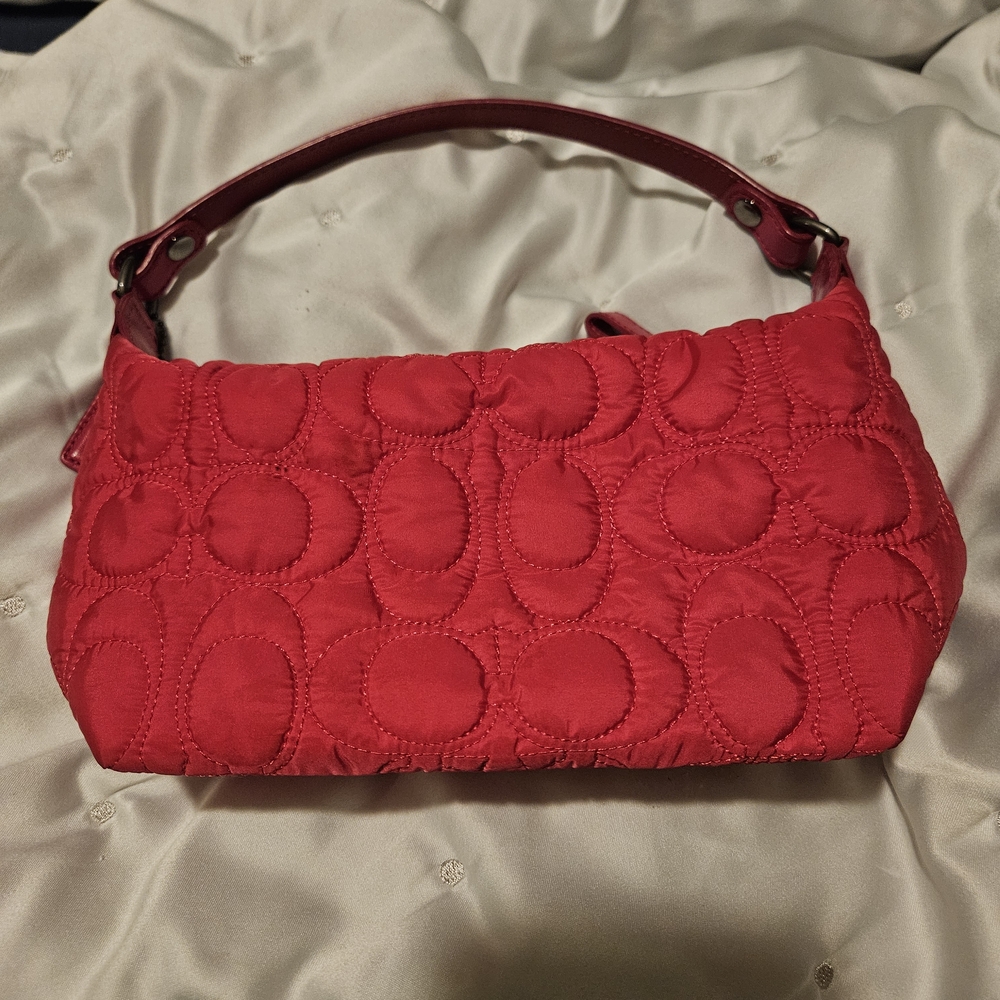 Y2K Coach Pink Quilted Puffer Shoulder Bag - Picture 3 of 9